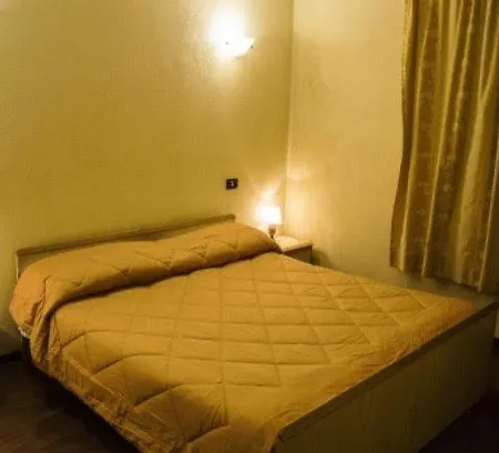 Hotel Fam Fiorini *